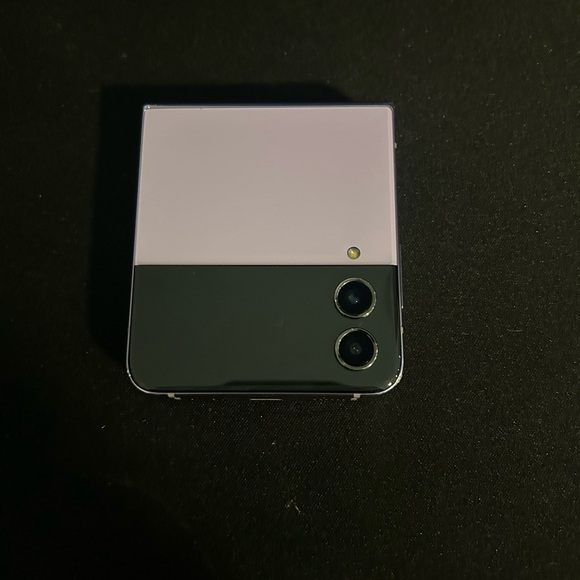 Samsung Z flip 4